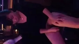Ljepotica Nicole tub ...