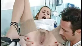 Sočnu ženu jebe bije ...